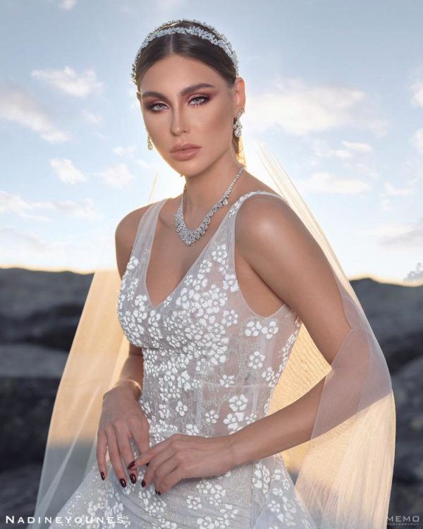 White Collections - Image 3